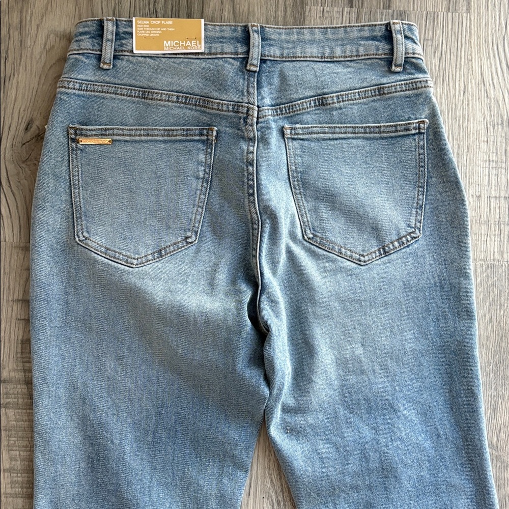 Michael Kors Selma Patch Pocket Cropped Flare Jeans Size 8 NWT - Picture 5 of 8